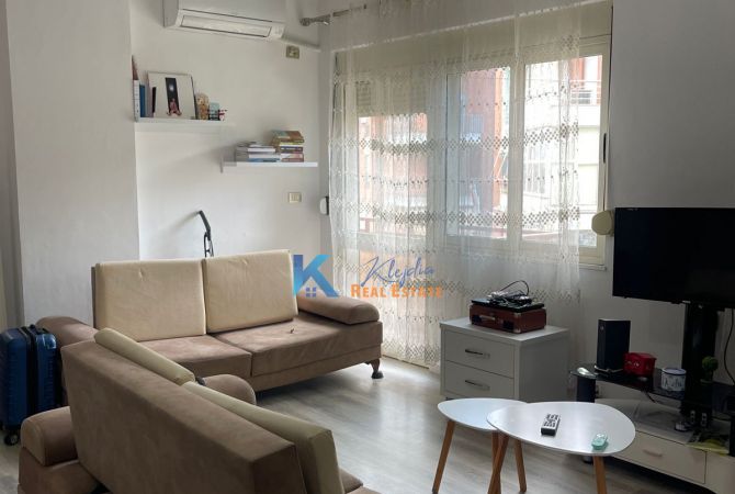 Shtepi ne shitje 1+1 ne Tirane - 145,000 Euro