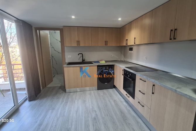 Shtepi me qera 2+1 ne Tirane - 600 Euro