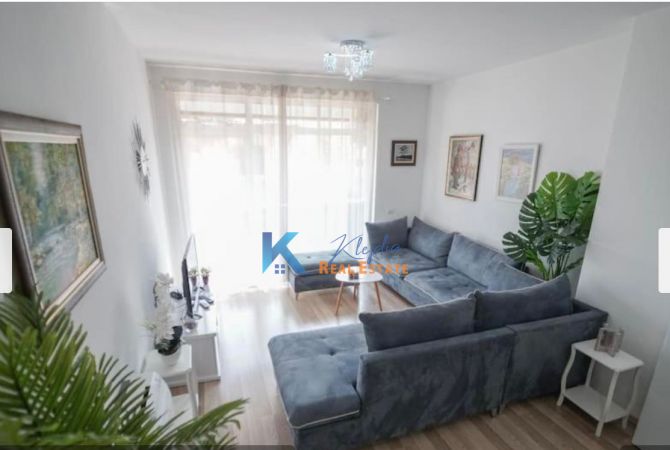 Shtepi me qera 1+1 ne Tirane - 750 Euro