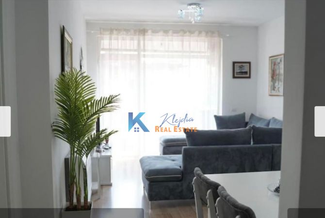 Shtepi me qera Apartament ne Tirane, 1+1, Mobilimi E mobiluar, Pagesa 750  Euro.