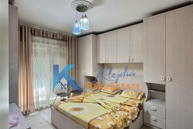 Shtepi me qera Apartament ne Tirane, 1+1, Mobilimi E mobiluar, Pagesa 600  Euro.