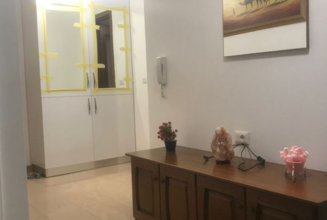 Shtepi me qera Apartament ne Tirane, 2+1, Mobilimi E mobiluar, Pagesa 600  Euro.