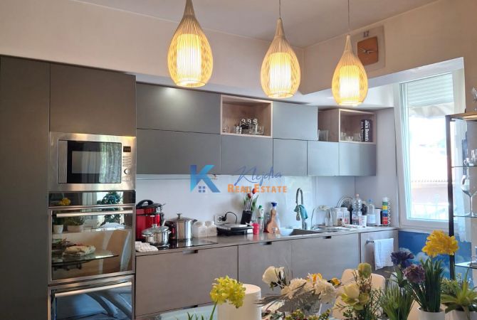 Shtepi ne shitje 3+1 ne Tirane - 300,000 Euro