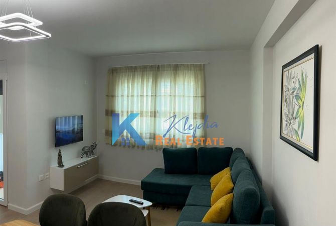 Shtepi me qera 1+1 ne Tirane - 47,000 Leke