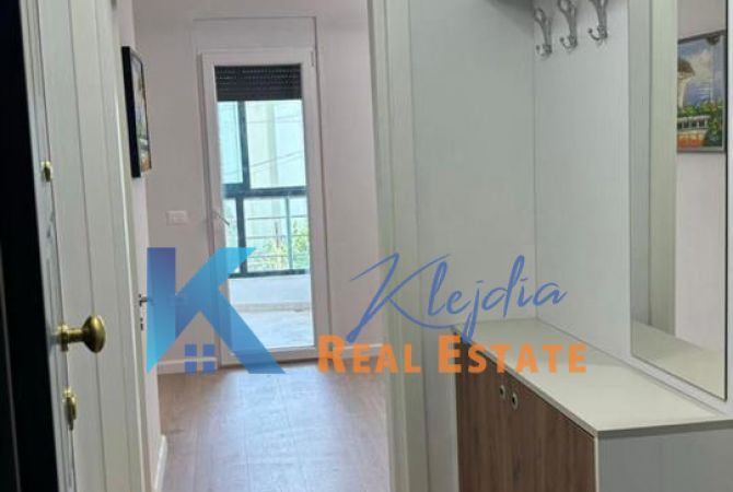 Shtepi me qera Apartament ne Tirane, 1+1, Mobilimi E mobiluar, Pagesa 47,000  Leke.