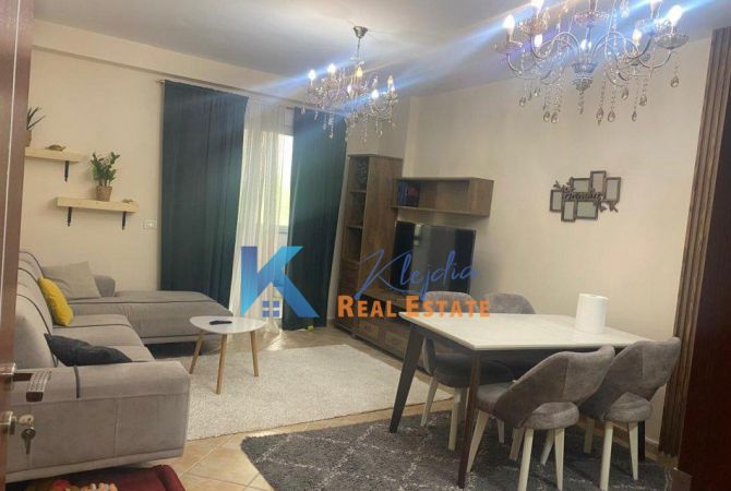 Shtepi me qera 1+1 ne Tirane - 50,000 Leke