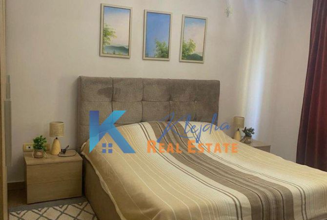 Shtepi me qera Apartament ne Tirane, 1+1, Mobilimi E mobiluar, Pagesa 50,000  Leke.