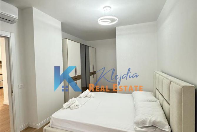 Shtepi me qera Apartament ne Tirane, 2+1, Mobilimi E mobiluar, Pagesa 650  Euro.