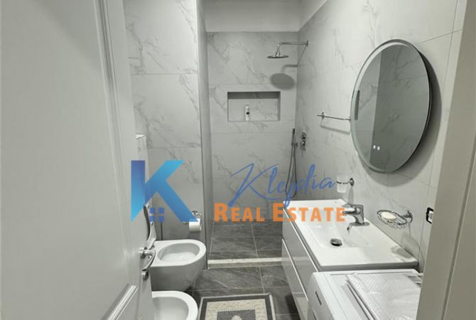 Shtepi me qera Apartament ne Tirane, 2+1, Mobilimi E mobiluar, Pagesa 650  Euro.