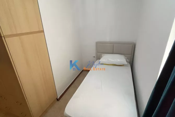 Shtepi me qera 2+1 ne Tirane - 700 Euro
