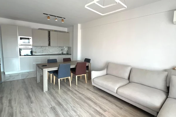 Shtepi me qera 2+1 ne Tirane - 850 Euro