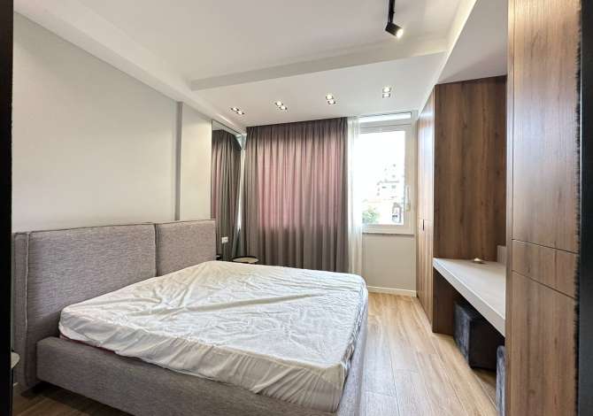 Shtepi me qera Apartament ne Tirane, 1+1, Mobilimi E mobiluar, Pagesa 400  Euro.