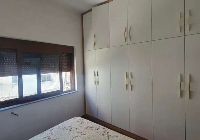 Shtepi me qera 2+1 ne Tirane - 350 Euro