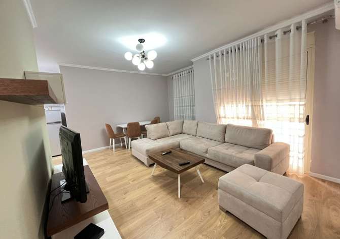 Shtepi me qera 1+1 ne Tirane - 450 Euro