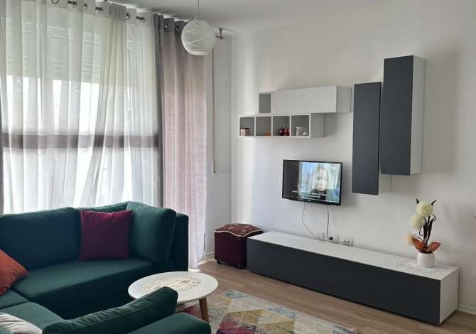 Shtepi me qera 2+1 ne Tirane - 500 Euro