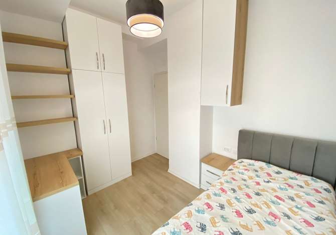 Shtepi me qera Apartament ne Tirane, 2+1, Mobilimi E mobiluar, Pagesa 550  Euro.
