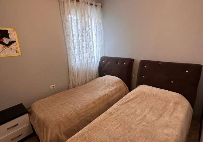 Shtepi me qera 2+1 ne Tirane - 400 Euro