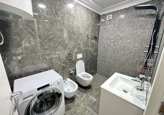 Shtepi me qera Apartament ne Tirane, 2+1, Mobilimi E mobiluar, Pagesa 500  Euro.