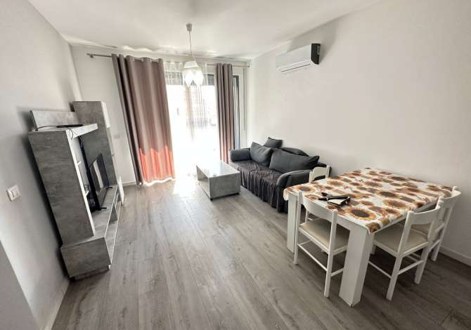 Shtepi me qera 2+1 ne Tirane - 500 Euro