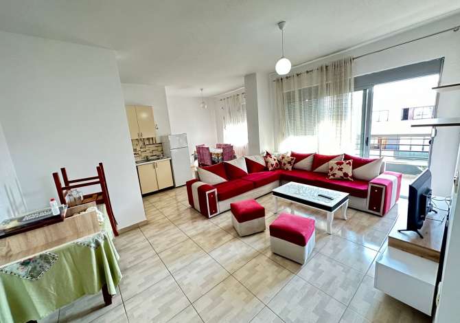 Shtepi me qera 2+1 ne Tirane - 45,000 Leke