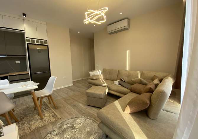 Shtepi me qera 2+1 ne Tirane - 600 Euro