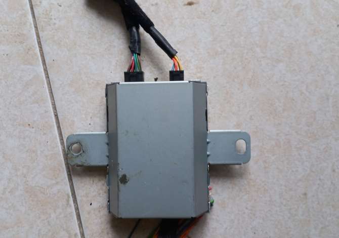 pjese kembimi per makine KIA CED 2008