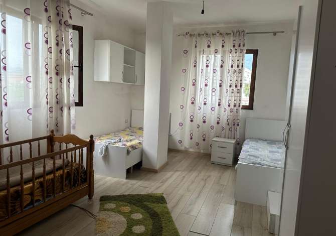 Shtepi me qera 2+1 ne Tirane - 450 Euro