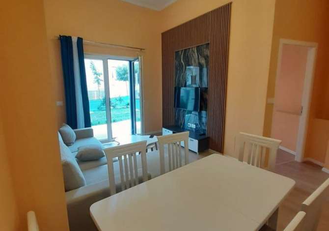 Shtepi me qera 2+1 ne Tirane - 550 Euro