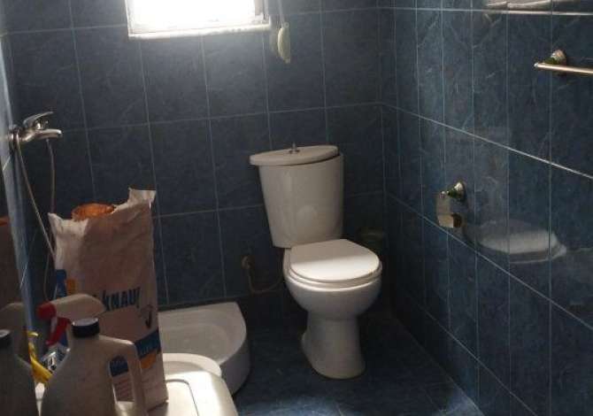 Shtepi me qera 2+1 ne Tirane - 400 Euro