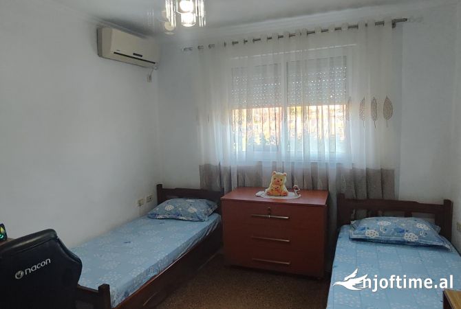 Shtepi ne shitje 2+1 ne Tirane - 110,000 Euro