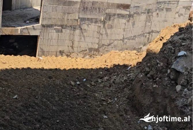 Shtepi ne shitje 1+1 ne Tirane - 95,000 Euro
