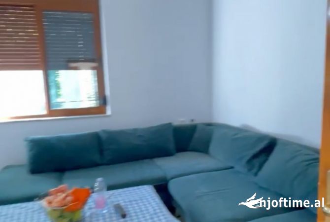 Shtepi me qera 2+1 ne Tirane - 450 Euro
