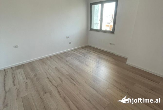 Shtepi ne shitje 1+1 ne Tirane - 149,999 Euro