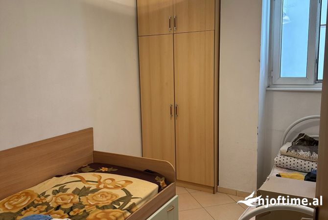 Shtepi me qera 2+1 ne Tirane - 600 Euro