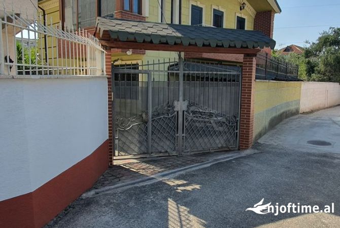 Shtepi ne shitje 6+1 ne Tirane - 340,000 Euro