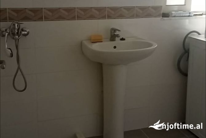 Shtepi ne shitje 1+1 ne Durres - 45,000 Euro