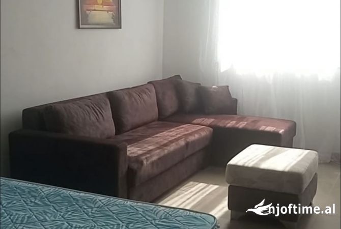 Shtepi ne shitje Apartament ne Durres, 1+1, Mobilimi E mobiluar, Pagesa 45,000  Euro.