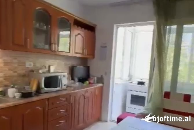 Shtepi me qera 2+1 ne Tirane - 500 Euro