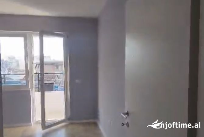 Shtepi me qera 2+1 ne Tirane - 500 Euro