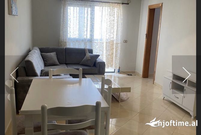 Shtepi me qera 2+1 ne Tirane - 450 Euro