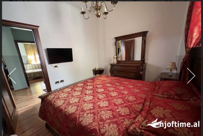 Shtepi me qera 2+1 ne Tirane - 400 Euro