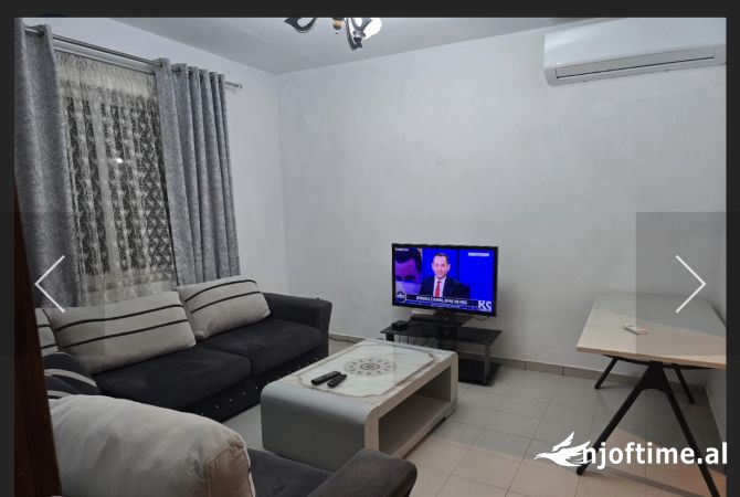 Shtepi me qera 2+1 ne Tirane - 400 Euro