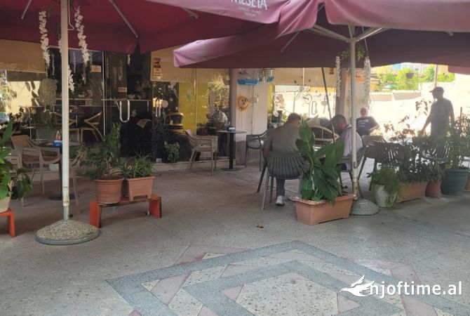 Ambient biznesi ne shitje 2+1 ne Tirane - 145,000 Euro