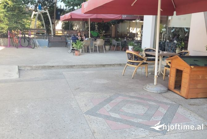Ambient biznesi ne shitje 2+1 ne Tirane - 145,000 Euro
