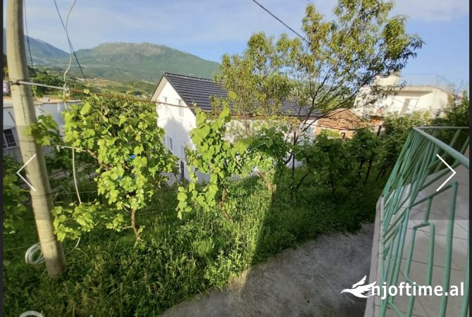 Shtepi me qera 2+1 ne Tirane - 300 Euro