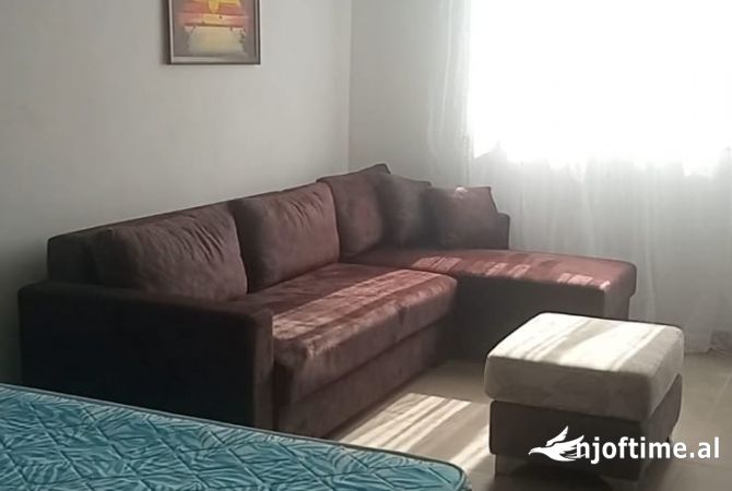 Shtepi me qera 1+1 ne Tirane - 250 Euro