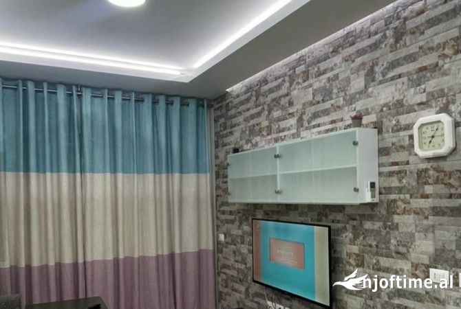 Shtepi me qera 1+1 ne Tirane - 650 Euro