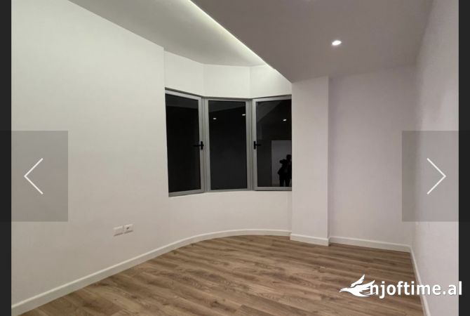 Shtepi ne shitje Apartament ne Tirane, 2+1, Mobilimi Bosh, pa mobiluar, Pagesa 237,000  Euro.