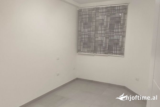 Shtepi me qera 1+1 ne Tirane - 350 Euro
