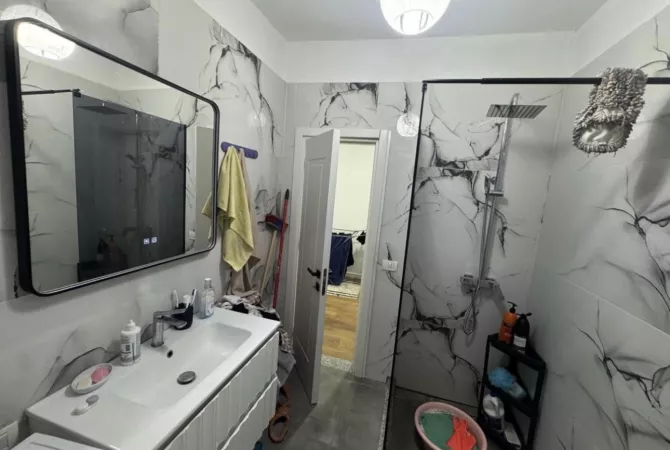 Shtepi ne shitje 2+1 ne Tirane - 160,000 Euro